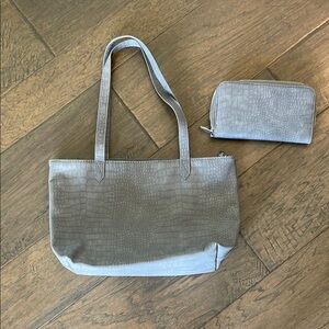 Elegant Gray Tote Bag and Wallet Set